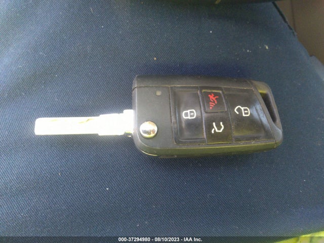 3VW217AU8FM018068 Volkswagen Golf Tsi S W/sunroof