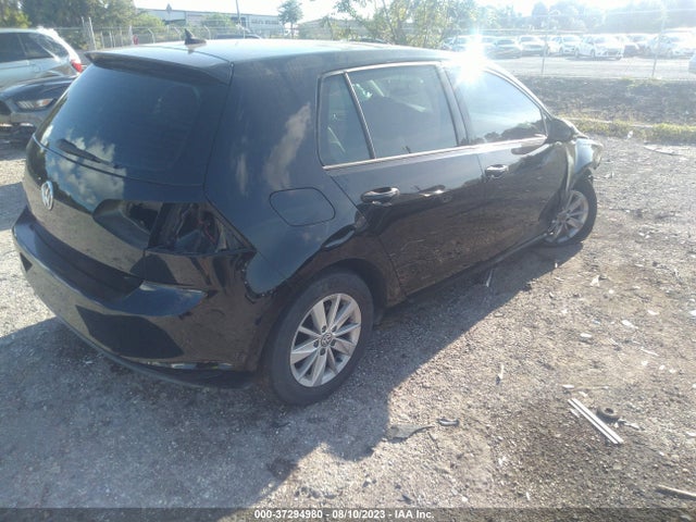 3VW217AU8FM018068 Volkswagen Golf Tsi S W/sunroof