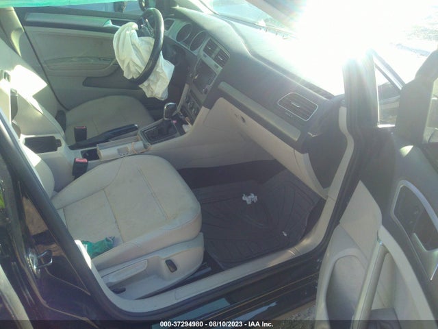 3VW217AU8FM018068 Volkswagen Golf Tsi S W/sunroof
