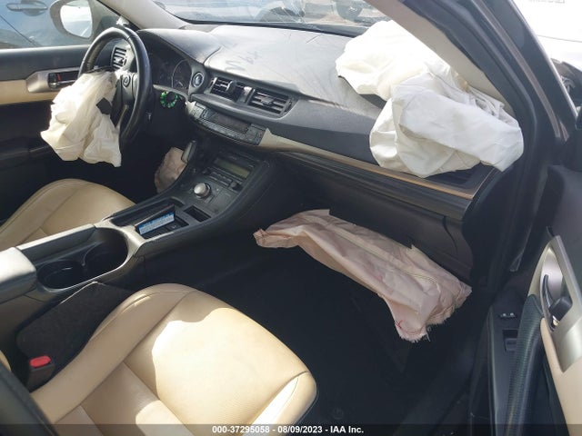 JTHKD5BH7G2274595 Lexus Ct 200h Hybrid