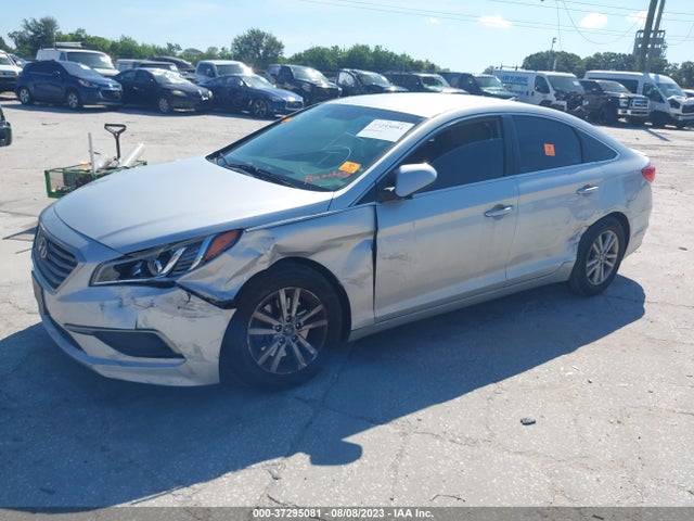 Hyundai Sonata 2.4l 2017 5NPE24AFXHH568572 Image 2