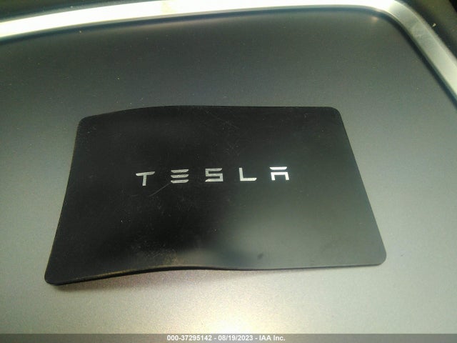 Tesla Model Y Long Range 2023 7SAYGDEE6PA125297 Image 17