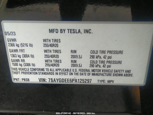 Tesla Model Y Long Range 2023 7SAYGDEE6PA125297 Image 16