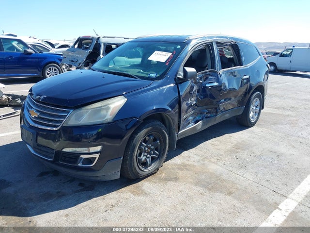 Chevrolet Traverse Ls 2016 1GNKRFED2GJ190621 Image 2