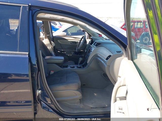 Chevrolet Traverse Ls 2016 1GNKRFED2GJ190621 Image 5