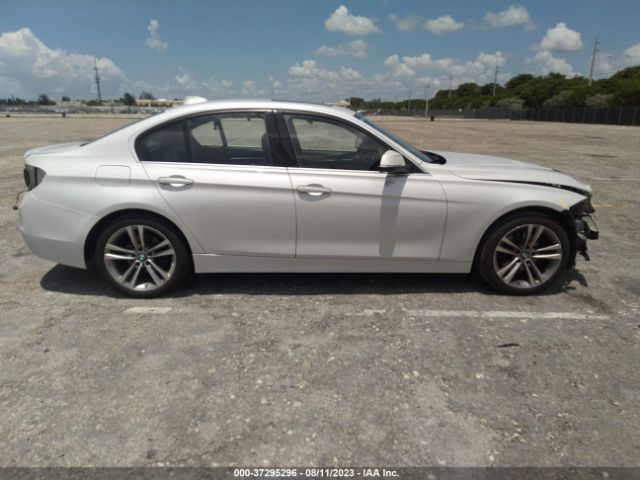 WBA8B9G59JNU96131 BMW 3 Series 330i