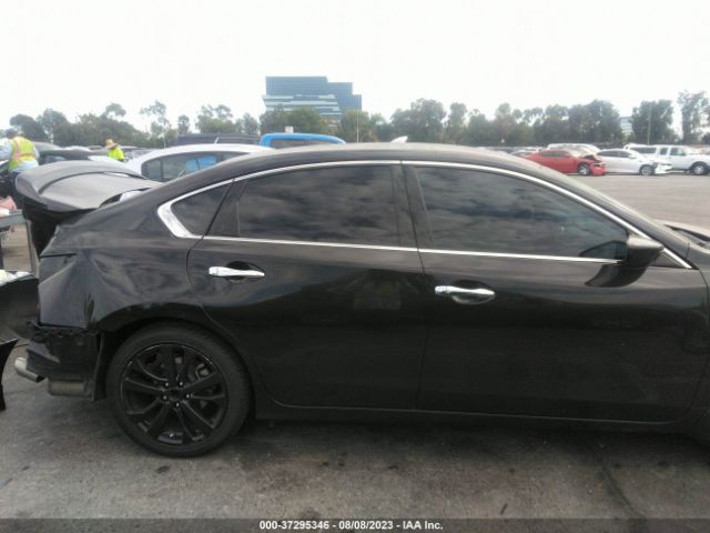1N4AL3AP6HC489111 Nissan Altima 2.5 Sr