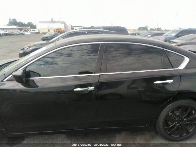 1N4AL3AP6HC489111 Nissan Altima 2.5 Sr