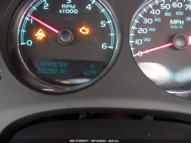 2011 GMC YUKON XL 1500 1GKS2KE34BR248398 Photo 6
