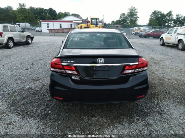 19XFB2F50FE031879 Honda Civic Sedan Lx