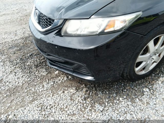 19XFB2F50FE031879 Honda Civic Sedan Lx