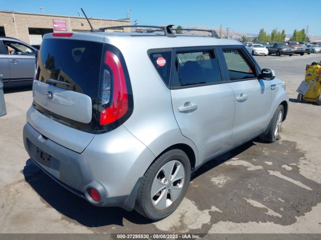 KNDJN2A25F7775038 KIA Soul Base