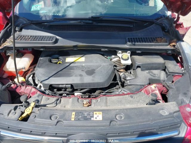 1FMCU9GX2FUC30841 Ford ESCAPE SE