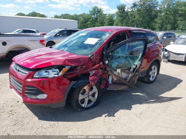 1FMCU9GX2FUC30841 Ford ESCAPE SE