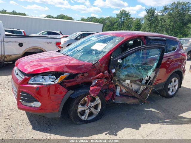 1FMCU9GX2FUC30841 Ford ESCAPE SE