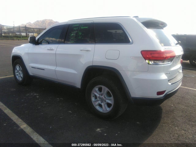 1C4RJFAG0HC776643 Jeep Grand Cherokee Laredo