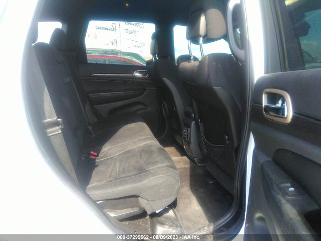 1C4RJFAG0HC776643 Jeep Grand Cherokee Laredo