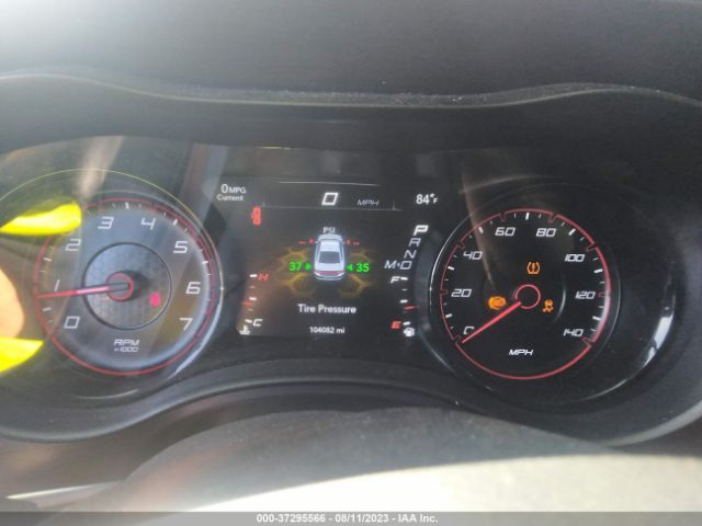 2C3CDXBG5JH226993 Dodge Charger Sxt