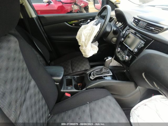 JN1BJ1CW3LW375090 Nissan Rogue Sport Sv