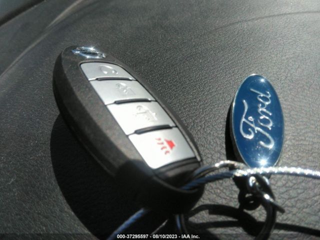 3N1CP5CV0ML521132 Nissan KICKS SV