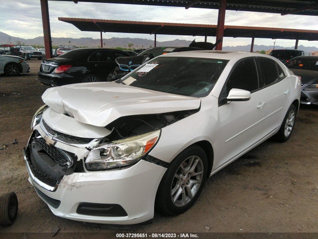 Chevrolet MALIBU LT 2015 1G11C5SL1FF235179 Image 2