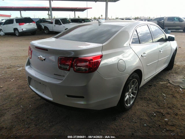 Chevrolet MALIBU LT 2015 1G11C5SL1FF235179 Image 4