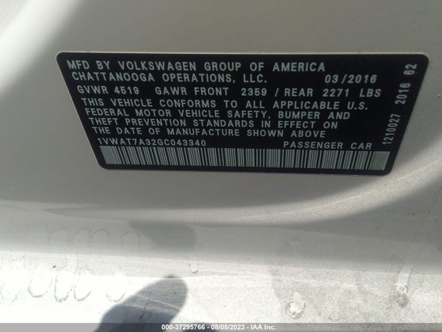 1VWAT7A32GC043340 Volkswagen Passat 1.8t S