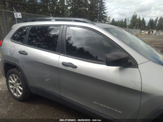 1C4PJLAB8GW237954 Jeep Cherokee Sport