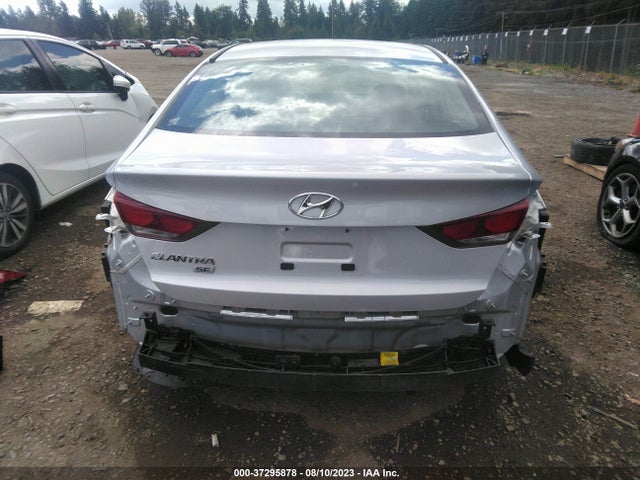 Hyundai ELANTRA SE 2018 5NPD74LF7JH323065 Image 9