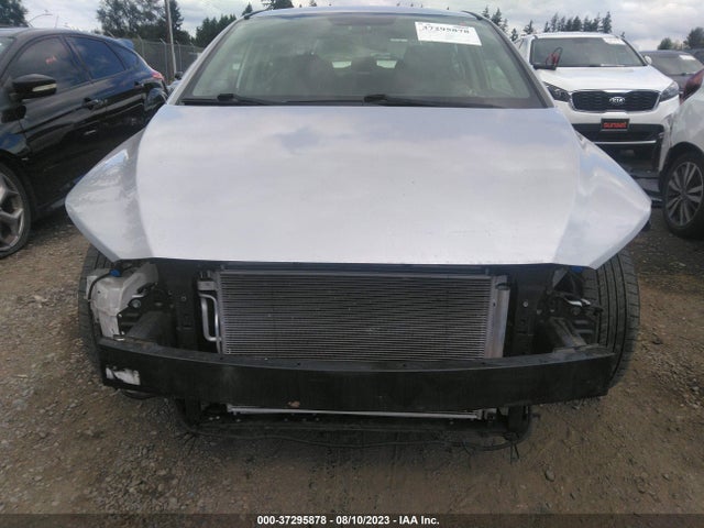 Hyundai ELANTRA SE 2018 5NPD74LF7JH323065 Image 13