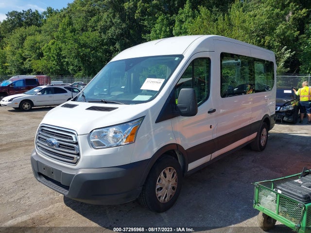 Ford Transit Passenger Wagon Xlt 2019 1FBZX2CM4KKB83816 Image 2