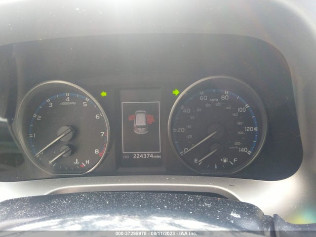 2018 TOYOTA RAV4 LE VIN: JTMZFREV5JJ733557