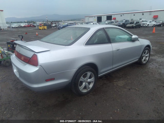 2000 HONDA ACCORD CPE EX VIN: 1HGCG3259YA012772