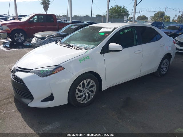 Toyota COROLLA L 2018 2T1BURHE7JC103814 Image 16