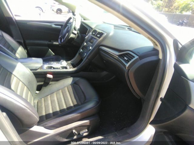 3FA6P0LUXHR222485 Ford Fusion Hybrid Se