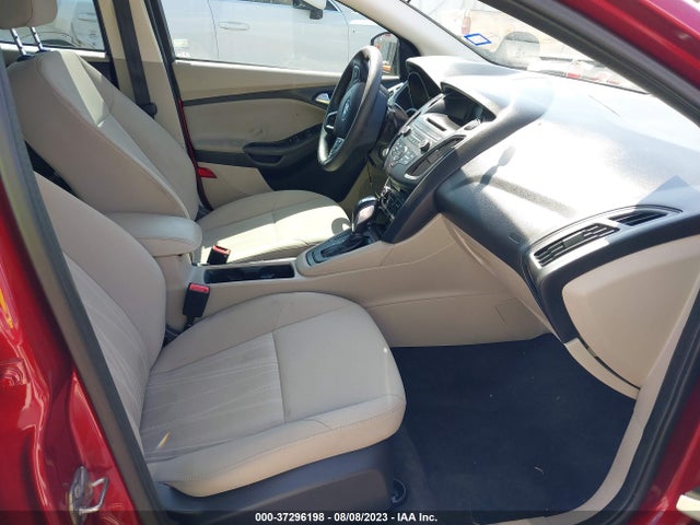 2015 FORD FOCUS SE VIN: 1FADP3F22FL357099