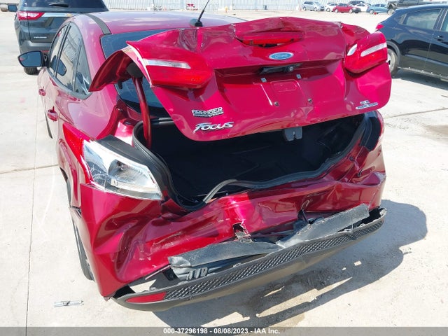 2015 FORD FOCUS SE VIN: 1FADP3F22FL357099