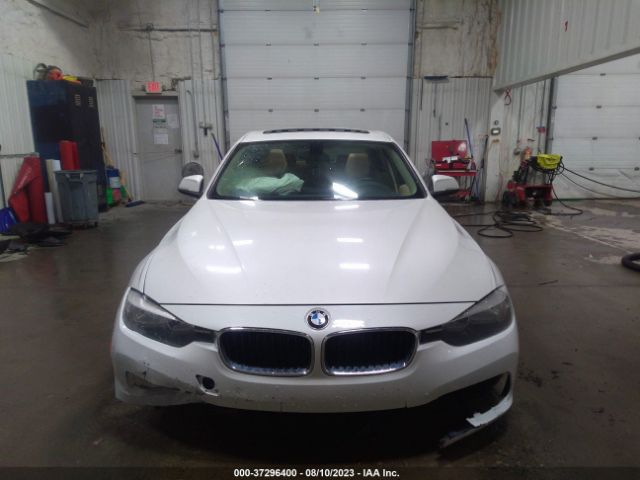 WBA8E5G50GNU19575 BMW 3 Series 320i Xdrive