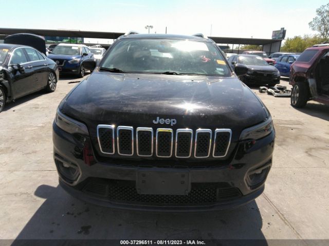 1C4PJMLB4KD166484 Jeep Cherokee Latitude Plus