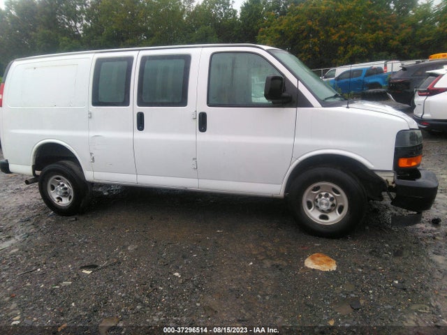 Chevrolet Express 2500 Work Van 2019 1GCWGAFP6K1161692 Image 13