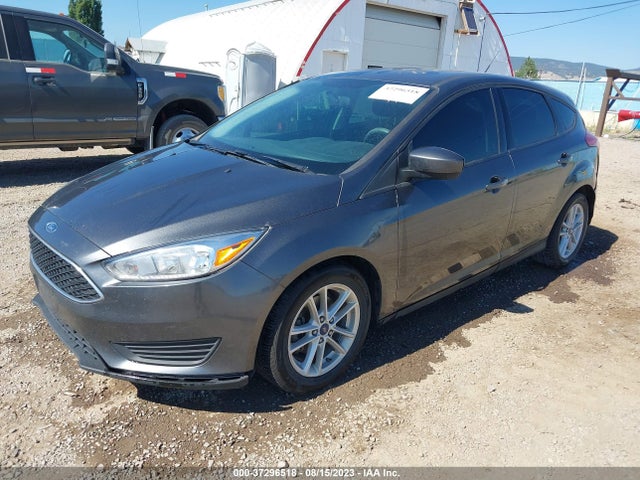 Ford FOCUS SE 2018 1FADP3K28JL207139 Image 2