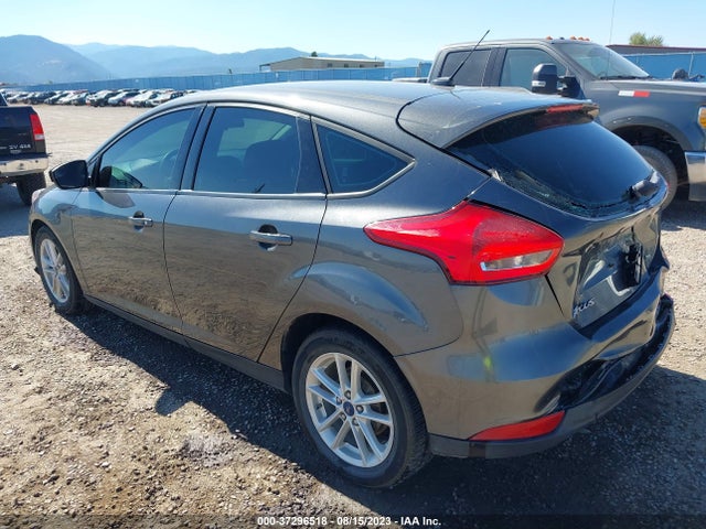 Ford FOCUS SE 2018 1FADP3K28JL207139 Image 3