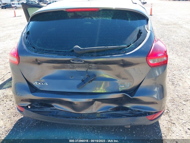 Ford FOCUS SE 2018 1FADP3K28JL207139 Image 6