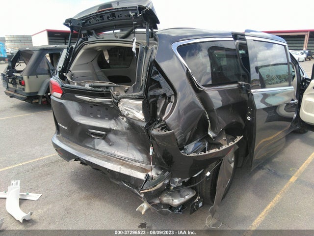 2C4RC1CG5MR573985 Chrysler Voyager Lx