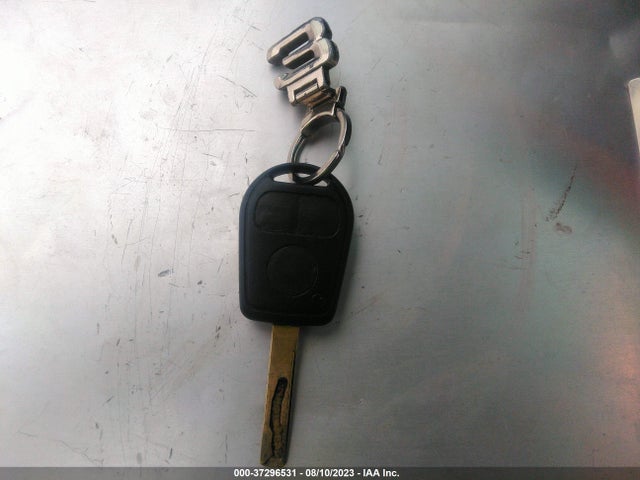 2000 BMW 3 SERIES 328I VIN: WBAAM5335YKG17261