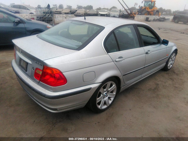 2000 BMW 3 SERIES 328I VIN: WBAAM5335YKG17261