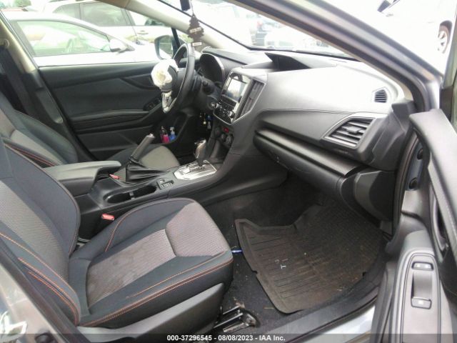 JF2GTADC2KH395627 Subaru Crosstrek Premium