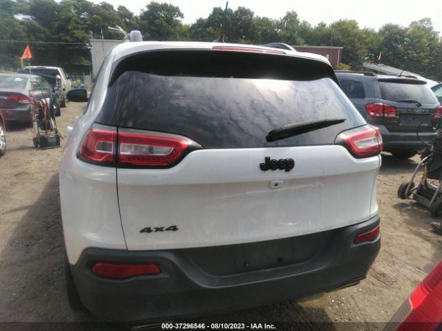 1C4PJMCS6GW120022 Jeep Cherokee Altitude