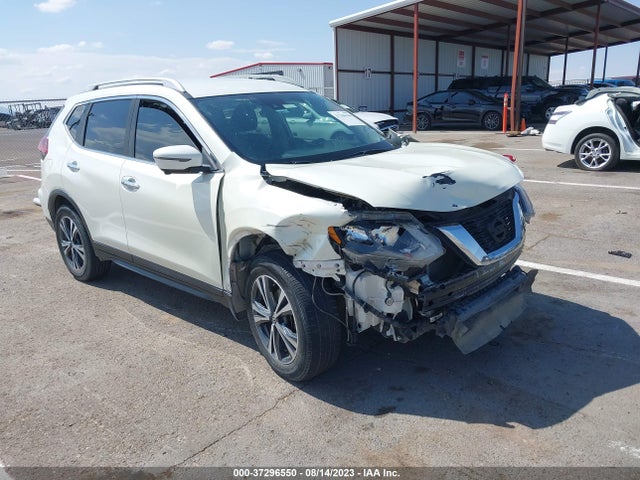 2019 NISSAN ROGUE SV VIN: 5N1AT2MT2KC753943