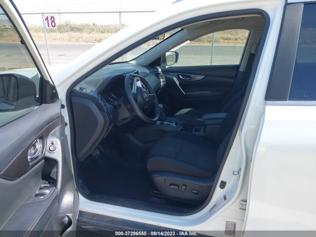 2019 NISSAN ROGUE SV VIN: 5N1AT2MT2KC753943